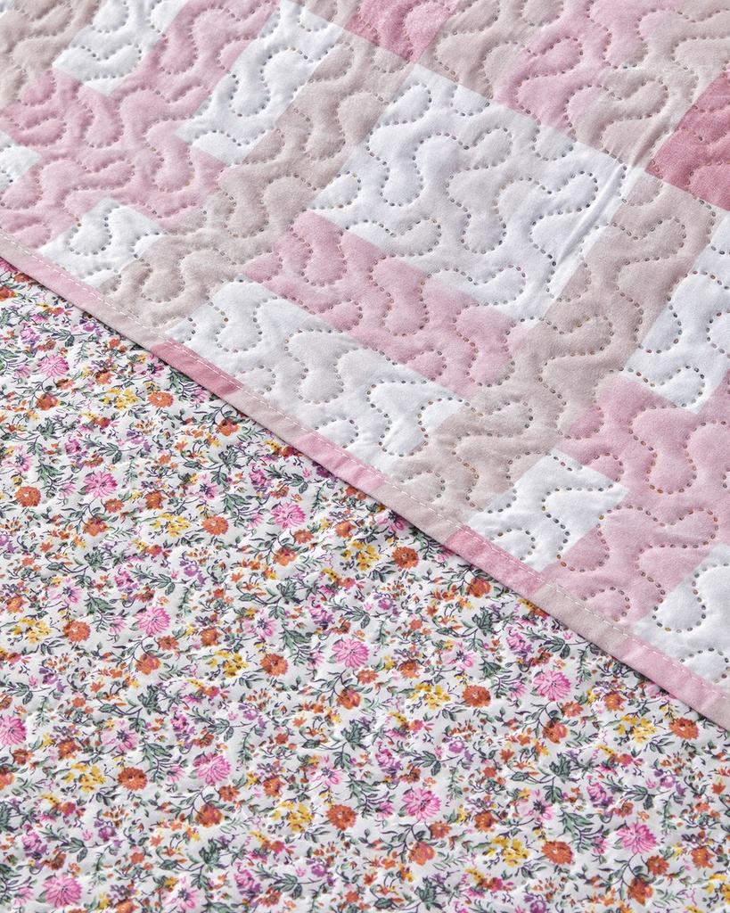 Blushing Blooms Bed Spread Set Heritage