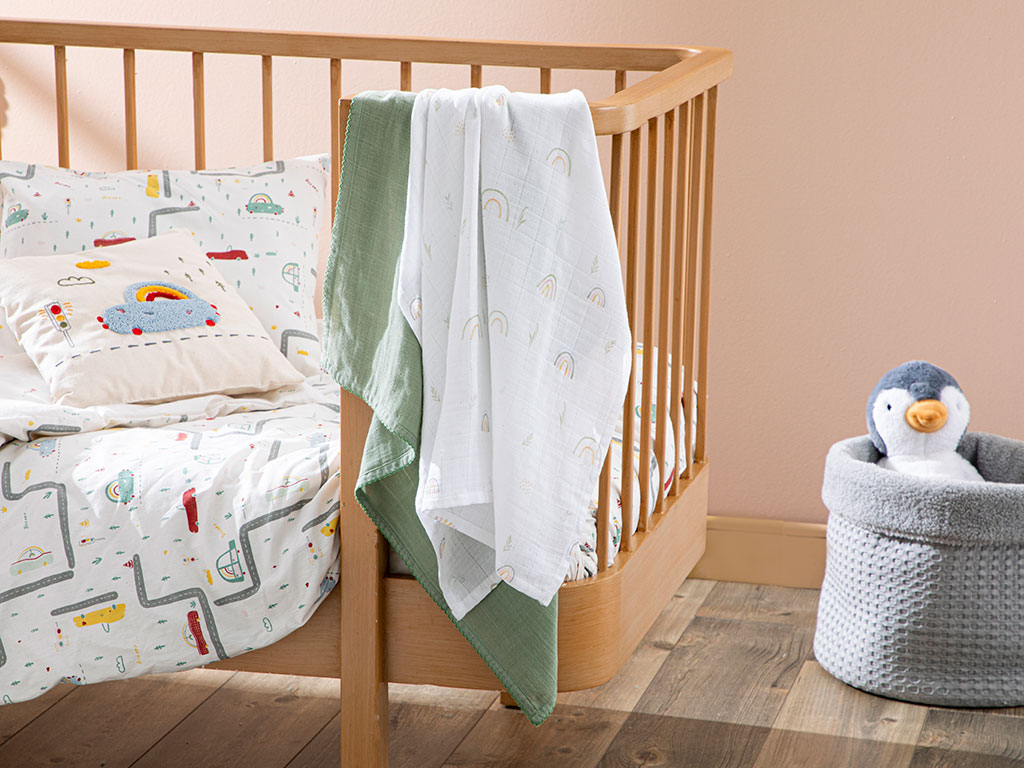 Rainbow Baby Muslin Set Timeless