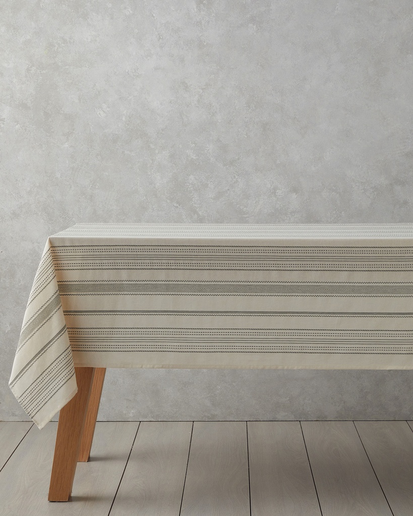 Boundaries Table Cloth Basic