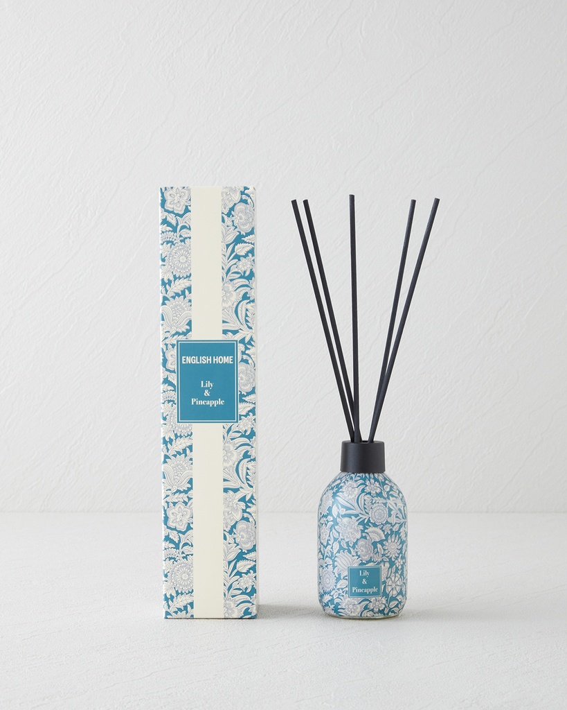 Lily & Pineapple Reed Diffuser Timeless