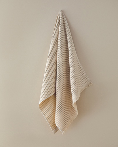 Sofya Bath Towel Timeless
